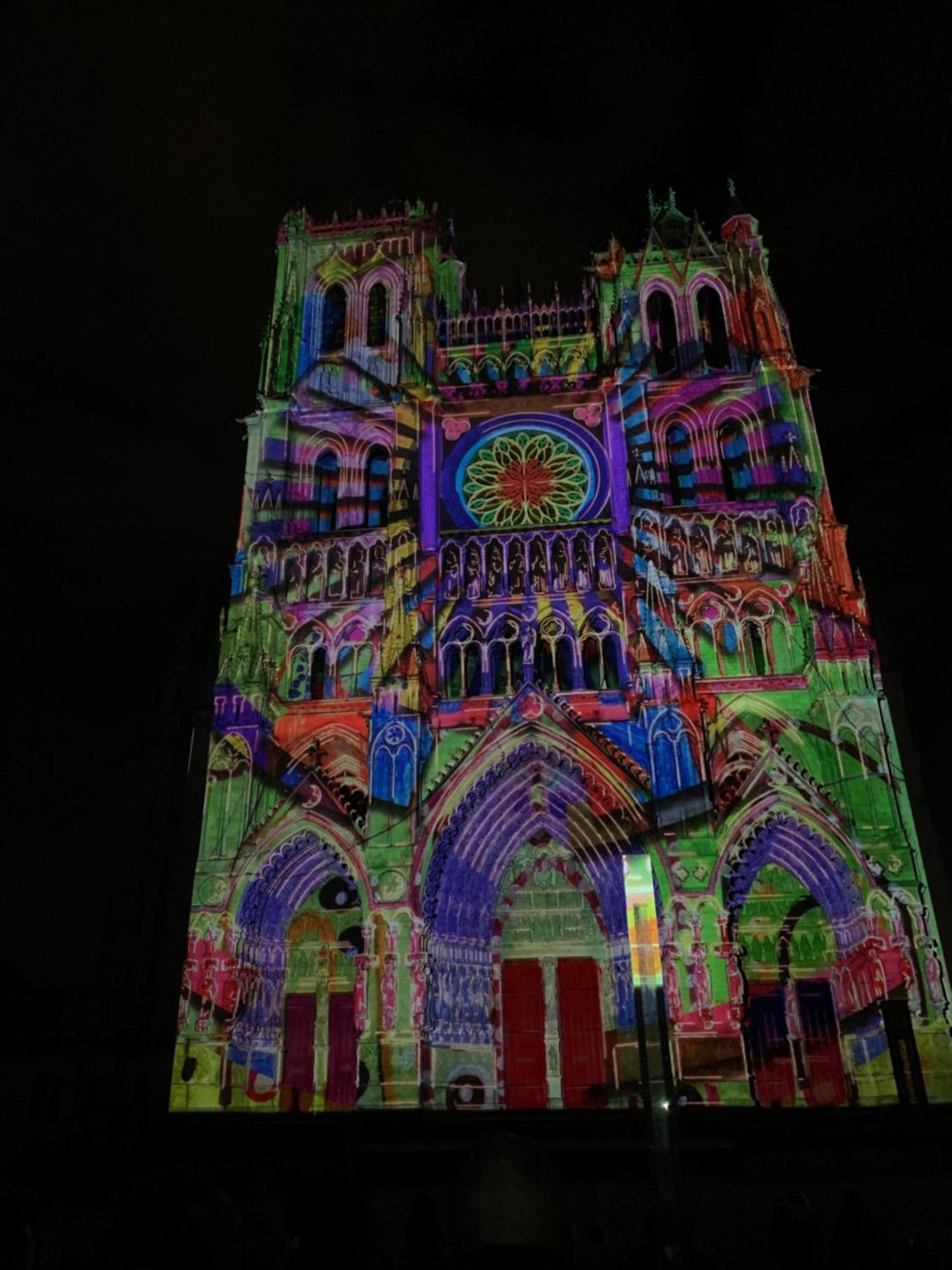 Appartement Le Majestic Cathédrale à Amiens Extérieur photo